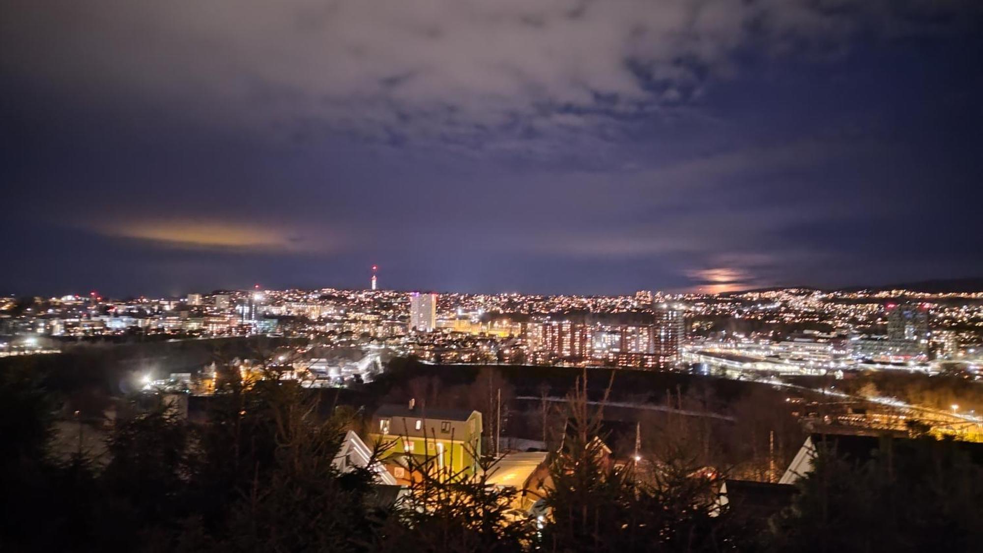 Adorable 1-Bedroom Apartment With A Fantastic View - Free Parking Тронхейм Экстерьер фото